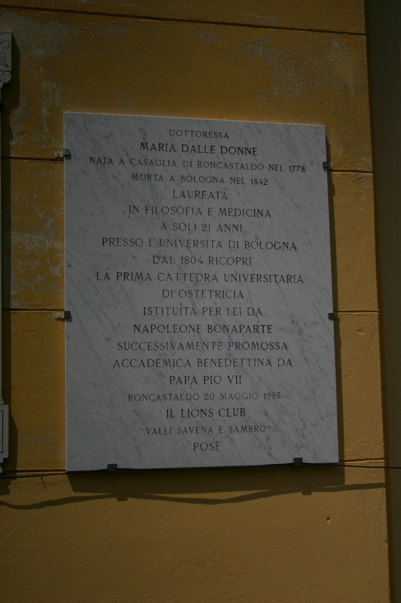 Maria%20Dalle%20Donne%27s%20memorial%20tablet%2C%20San%20Lorenzo%20church%2C%20Roncastaldo%20-%2003.JPG